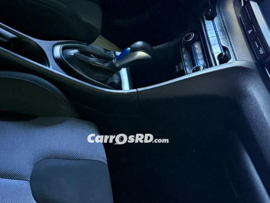 Hyundai Veloster Carros en venta