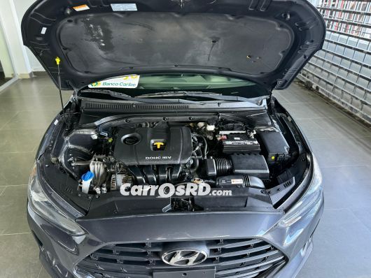 Hyundai Veloster Carros en venta