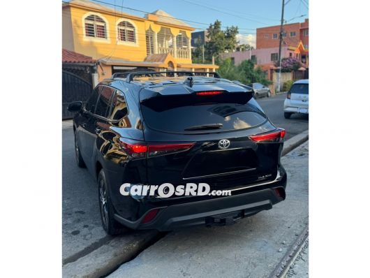 Toyota Highlander Jeepeta en venta