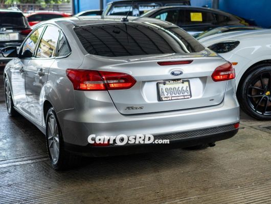 Ford Focus Carros en venta