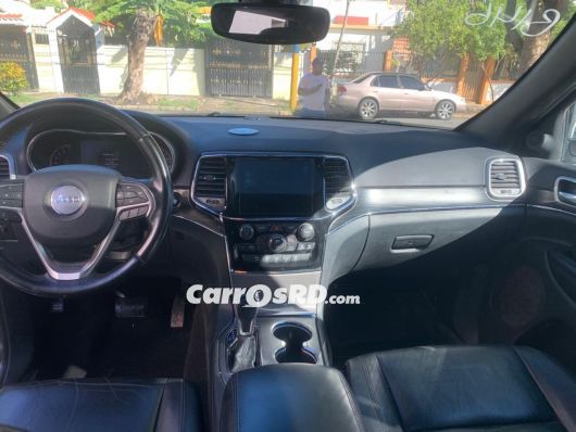 Jeep Grand Cherokee Jeepeta en venta