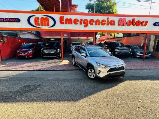 Toyota RAV4 XLE en venta