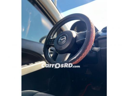 Mazda Demio Hatchback en venta