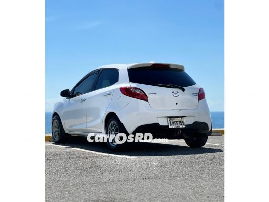 Mazda Demio Hatchback en venta