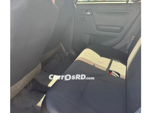 Daihatsu Mira Carros en venta