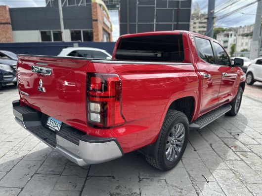 Mitsubishi L200 Sportero