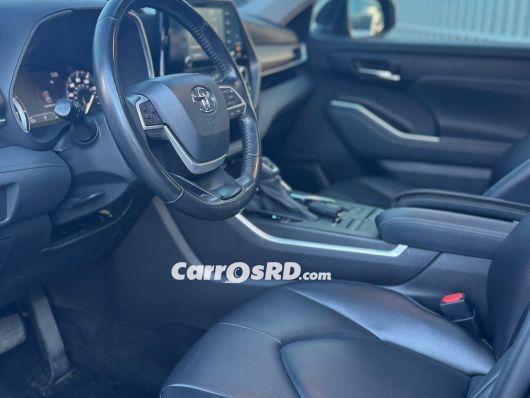 Toyota Highlander Jeepeta en venta