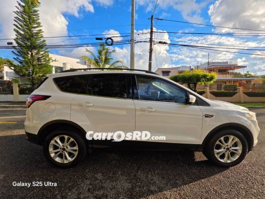 Ford Escape Jeepeta en venta