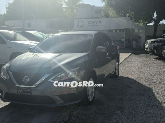 Nissan Sentra Carros en venta