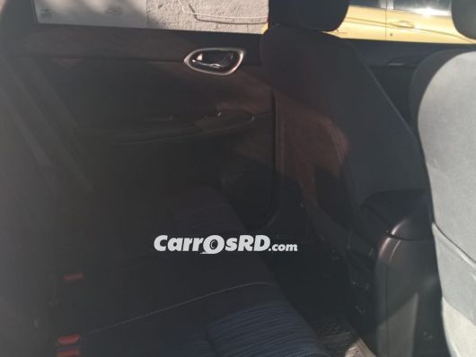 Nissan Sentra Carros en venta