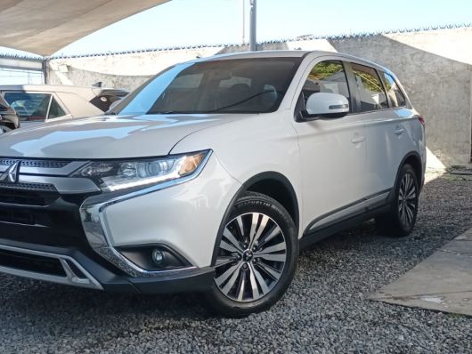 Mitsubishi Outlander SE en venta