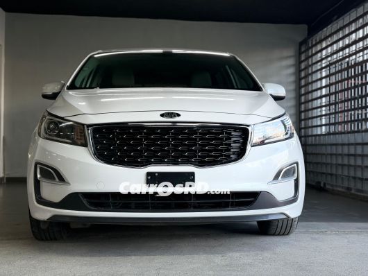Kia Sedona Minivan en venta