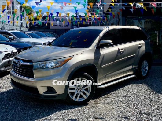 Toyota Highlander Jeepeta en venta