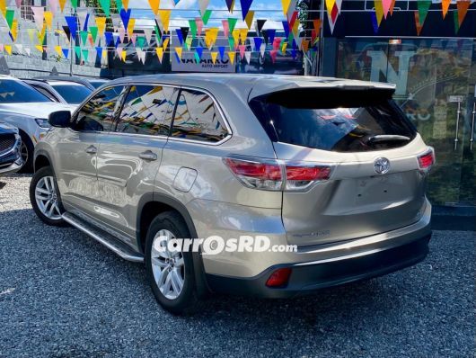 Toyota Highlander Jeepeta en venta