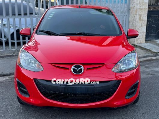 Mazda 2 Carros en venta