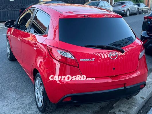 Mazda 2 Carros en venta