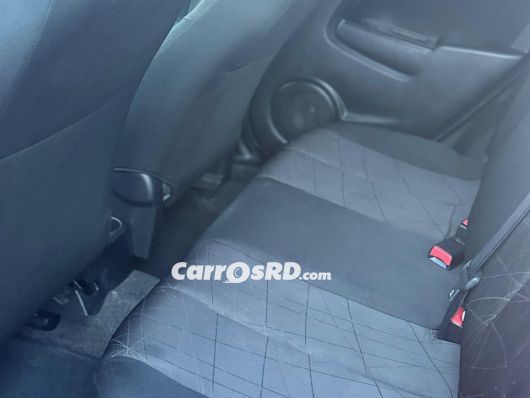 Mazda 2 Carros en venta