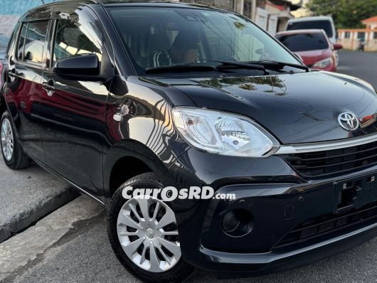 Toyota Passo Carros en venta
