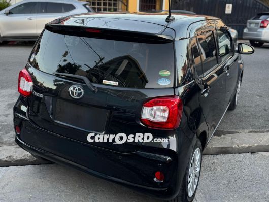 Toyota Passo Carros en venta