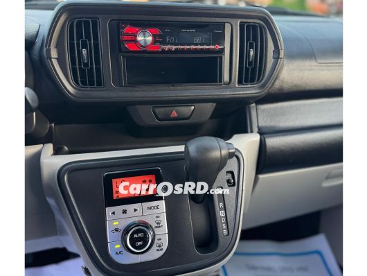 Toyota Passo Carros en venta