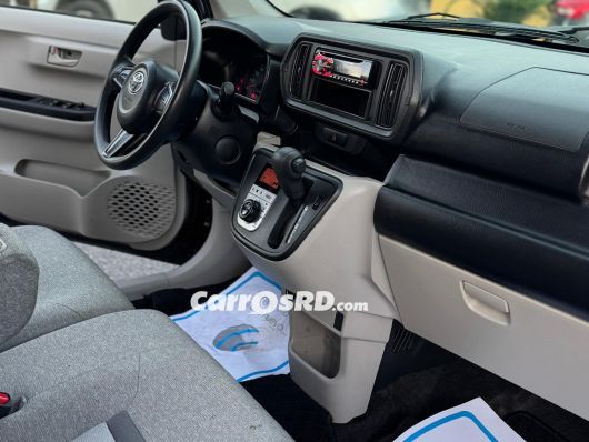 Toyota Passo Carros en venta