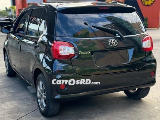 Toyota Passo Carros en venta