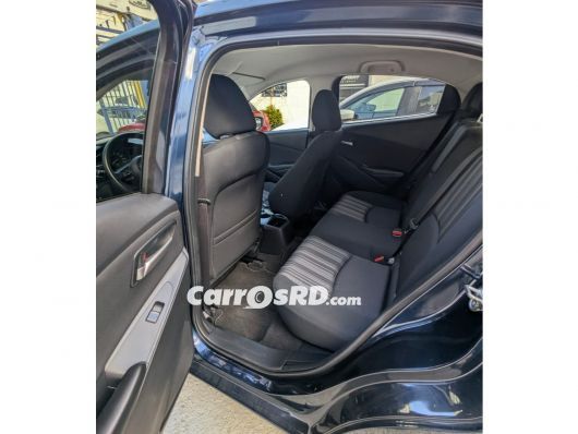 Mazda 2 Carros en venta