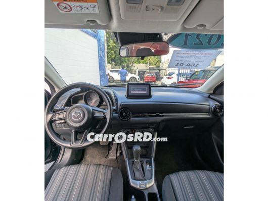 Mazda 2 Carros en venta