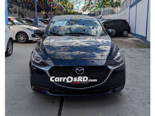 Mazda 2 Carros en venta