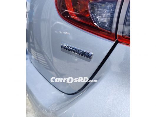 Mazda 2 Carros en venta