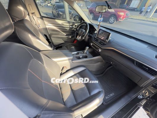 Nissan Altima Carros en venta