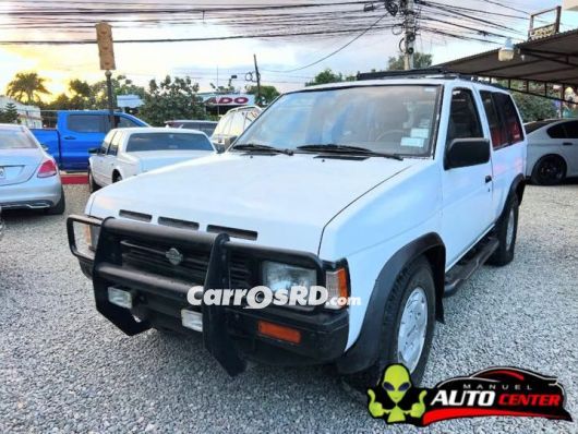 Nissan Pathfinder Jeepeta en venta