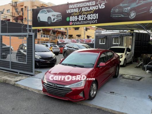 Hyundai Elantra Carros en venta