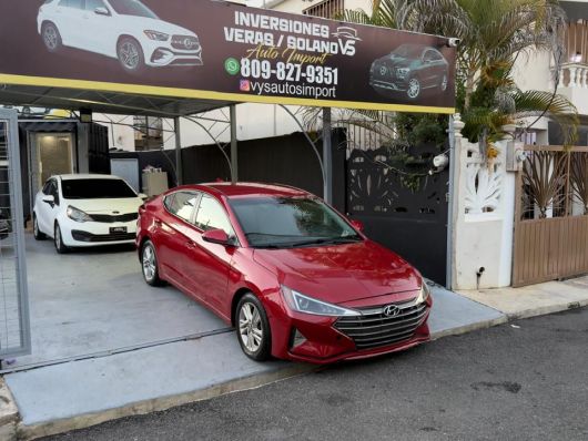Hyundai Elantra SEL en venta