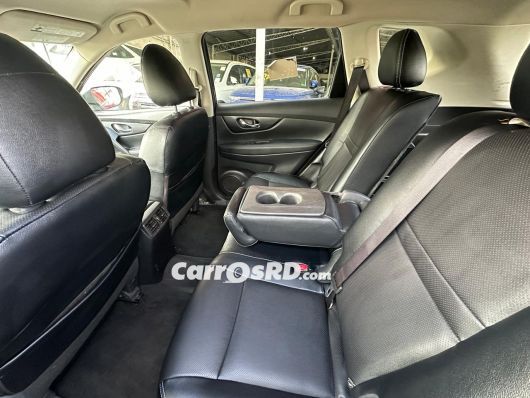 Nissan Rogue Jeepeta en venta