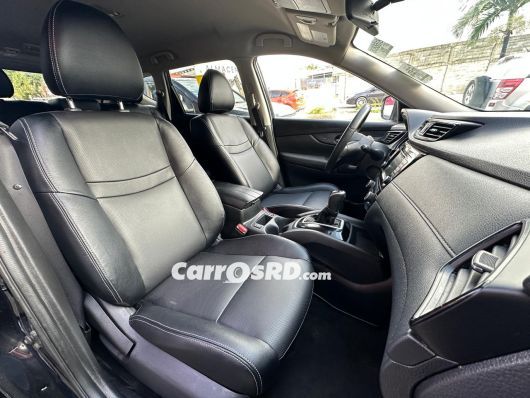 Nissan Rogue Jeepeta en venta