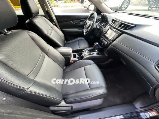 Nissan Rogue Jeepeta en venta