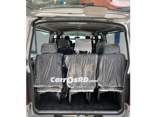 Nissan NV Autobus en venta