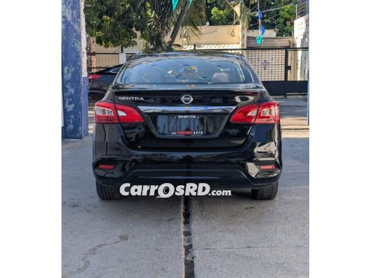Nissan Sentra Carros en venta