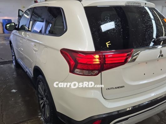 Mitsubishi Outlander Jeepeta en venta