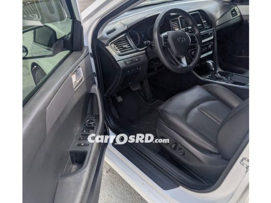 Hyundai Sonata Hatchback en venta