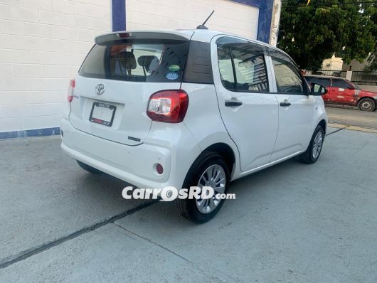 Toyota Passo Hatchback en venta