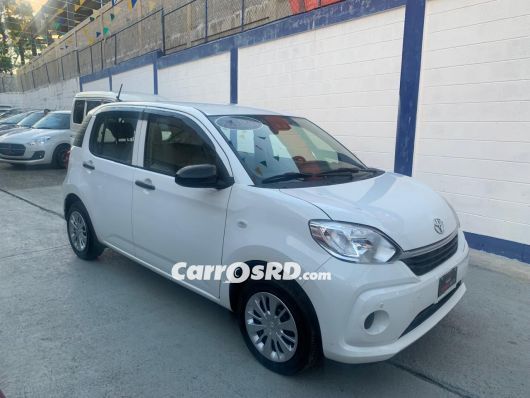 Toyota Passo Hatchback en venta