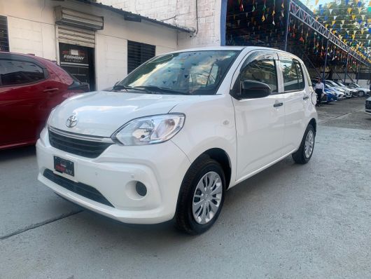 Toyota Passo Básico en venta