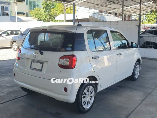 Toyota Passo Carros en venta