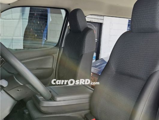 Nissan NV Autobus en venta