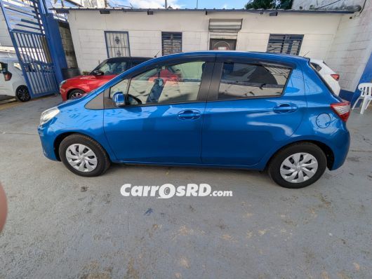 Toyota Vitz Hatchback en venta