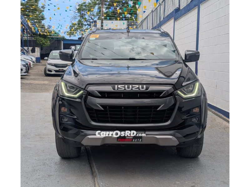Isuzu