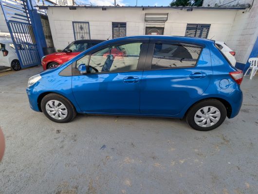 Toyota Vitz Básico en venta