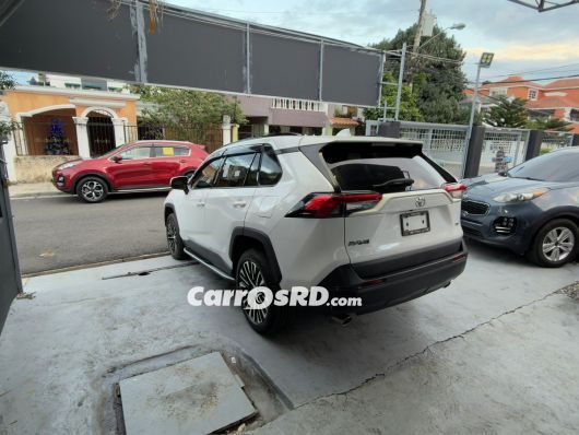 Toyota RAV4 Jeepeta en venta